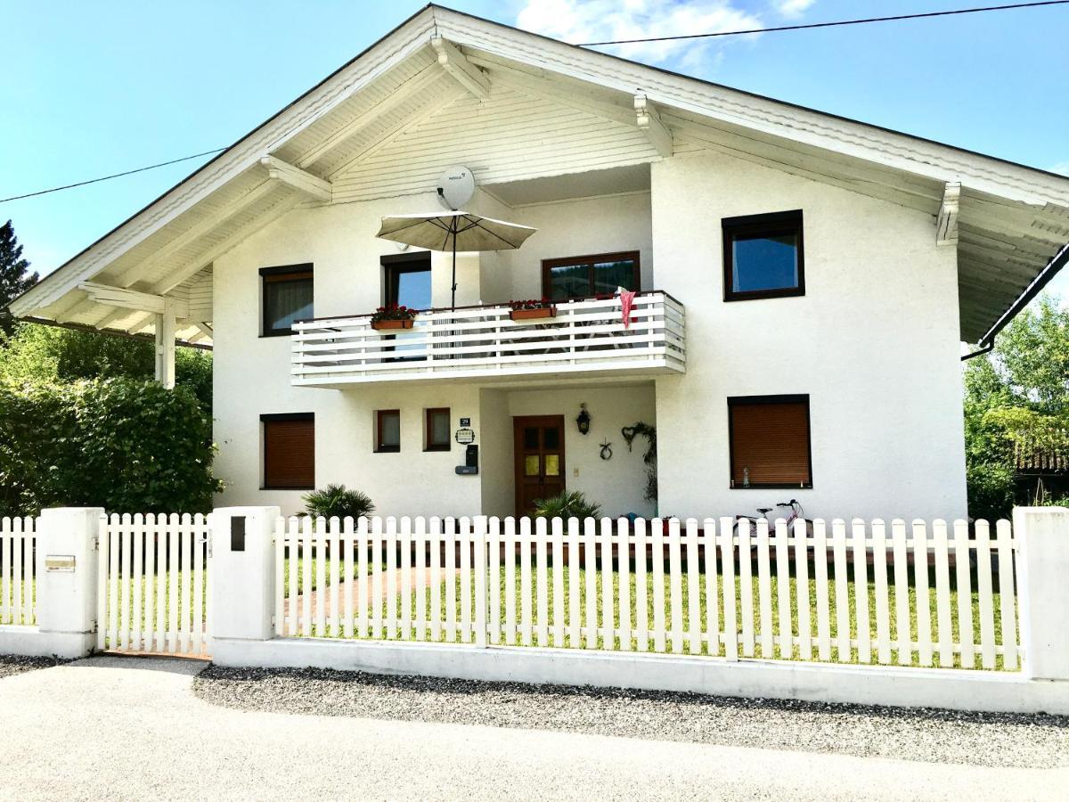 Ferienwohnung Apartman Jana By Woerthersee Raunach Exterior foto